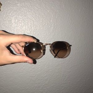 Circle Ray Bans